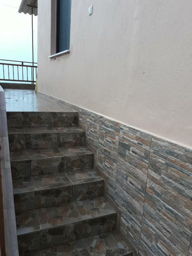 Dimitra'S Garden Villa Kallirakhi Exterior photo