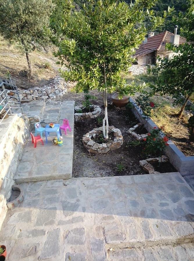 Dimitra'S Garden Villa Kallirakhi Exterior photo